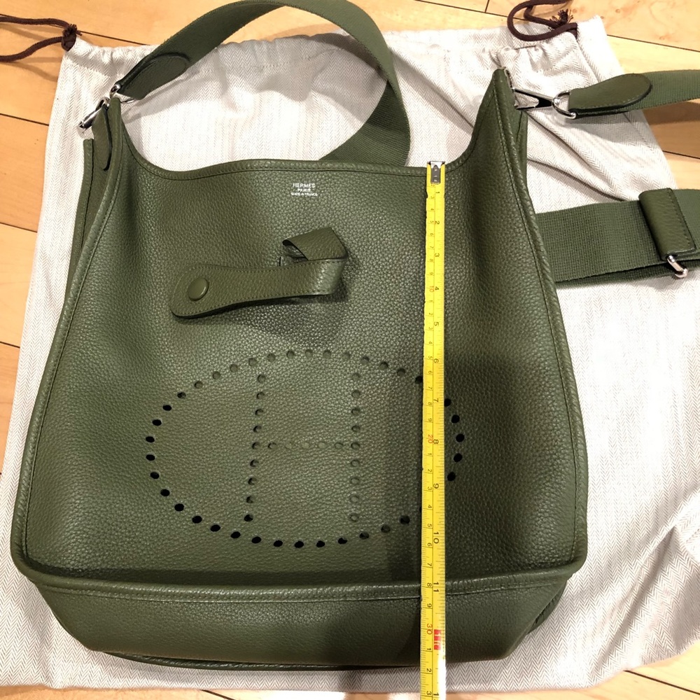 Hermès Evelyne GM crossbody bag, canope green. - Picture 3 of 8